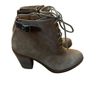 Lucky Brand Ecoch Nubuck Lace Heeled Bootie size 6